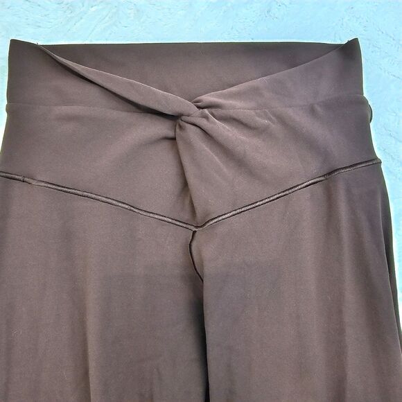 Offline By Aerie Real Me XTRA Twist 7/8 Legging Brown Women's Size Small - Picture 3 of 12